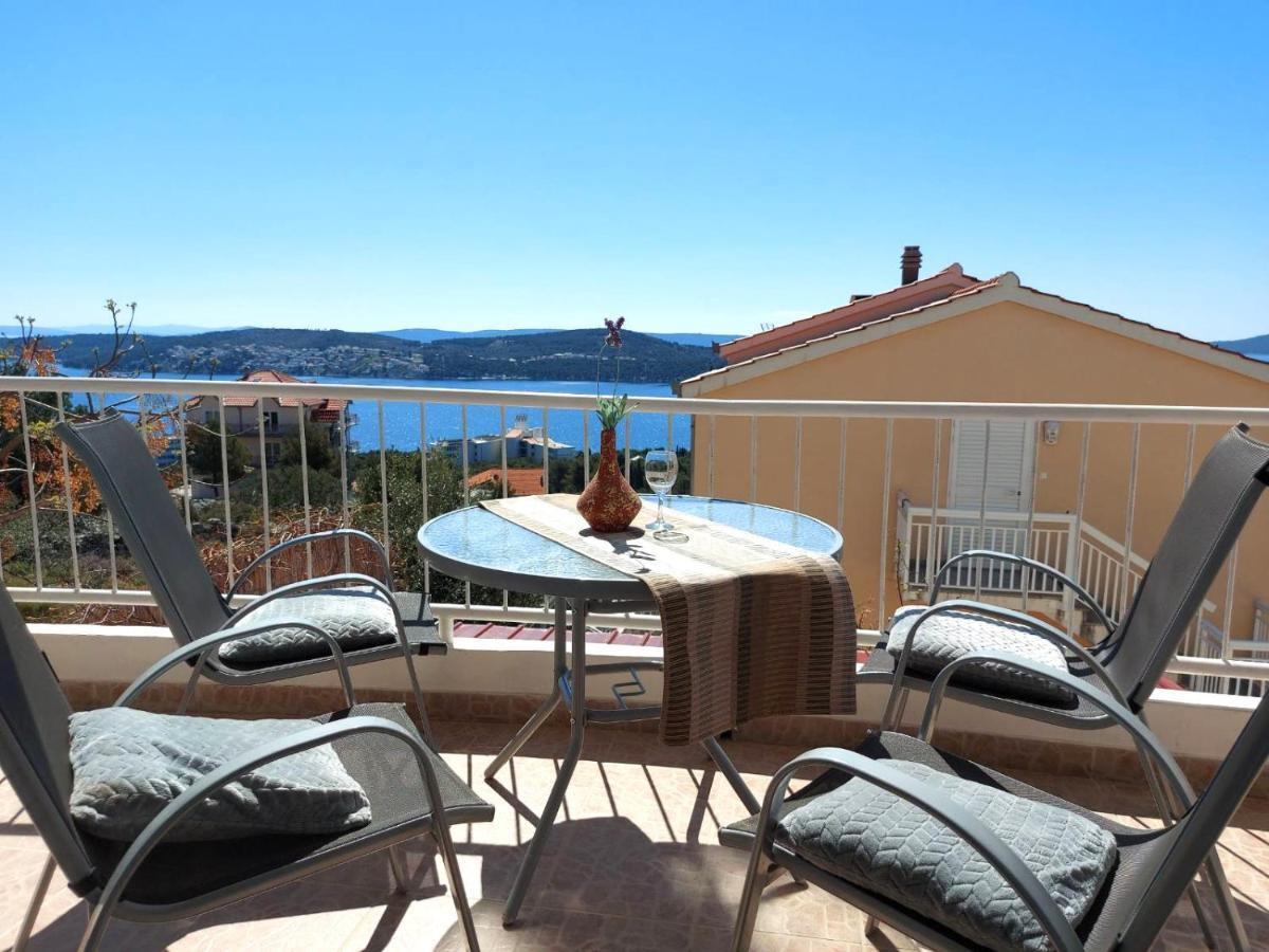 Apartments Jasna Trogir Buitenkant foto