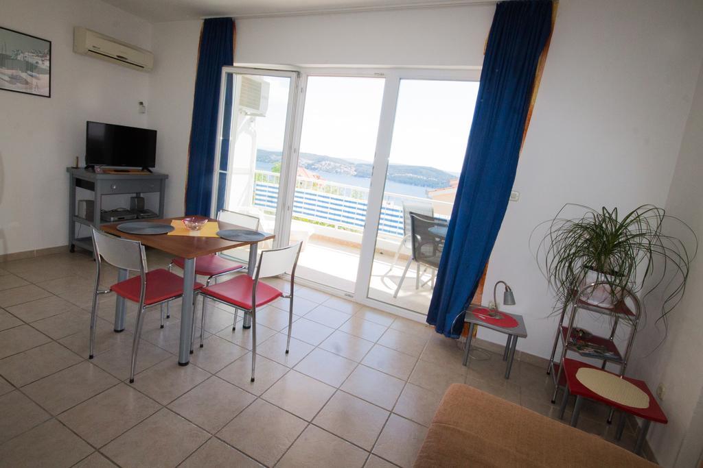Apartments Jasna Trogir Buitenkant foto